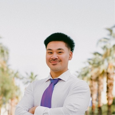 Kobe Pham, powerlifting coach